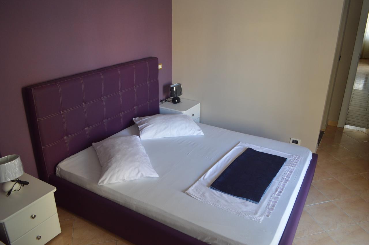 Hotel Riviera Дуррес Екстер'єр фото