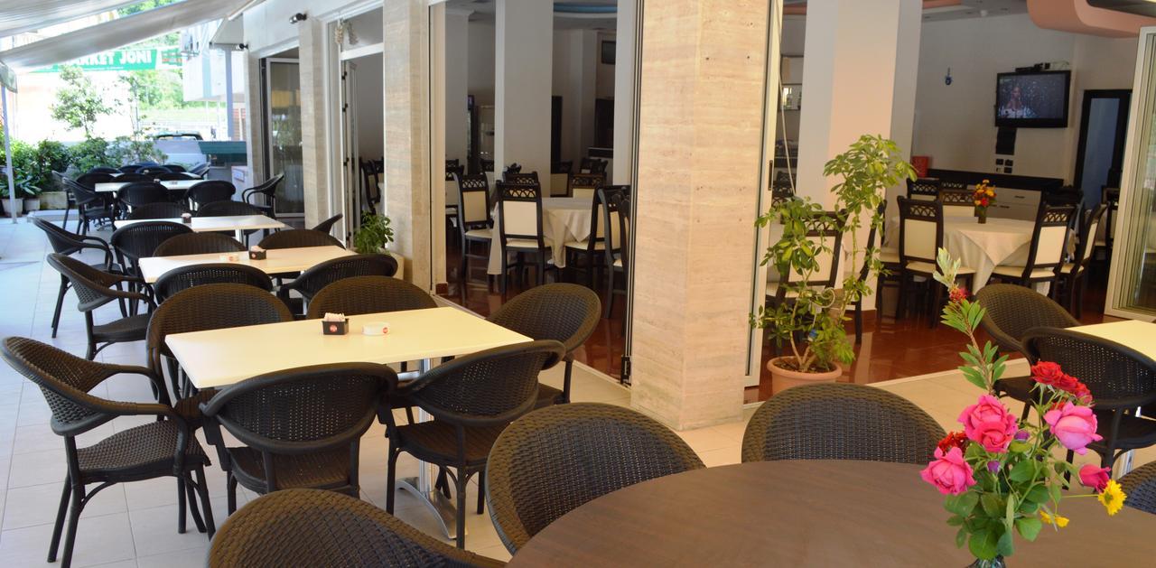 Hotel Riviera Дуррес Екстер'єр фото