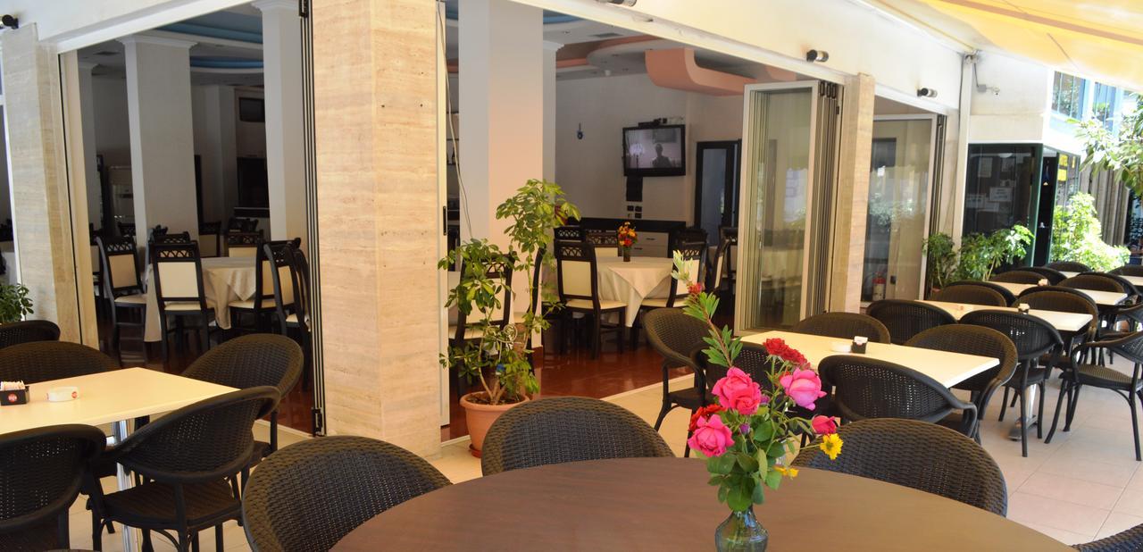 Hotel Riviera Дуррес Екстер'єр фото