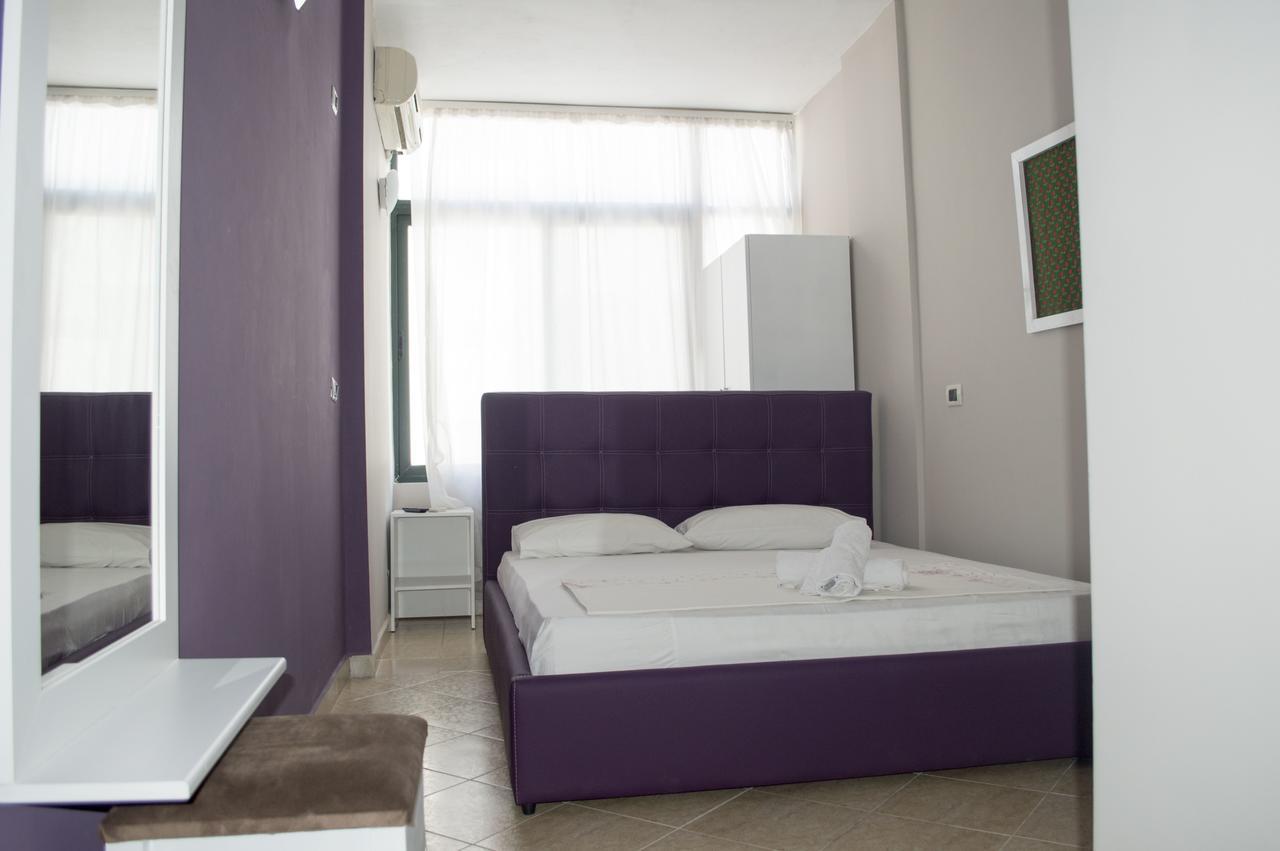 Hotel Riviera Дуррес Екстер'єр фото