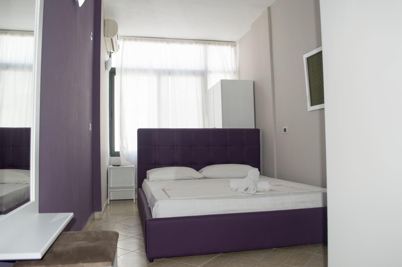 Hotel Riviera Дуррес Екстер'єр фото