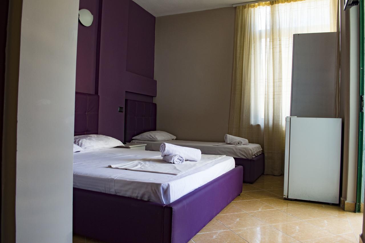 Hotel Riviera Дуррес Екстер'єр фото