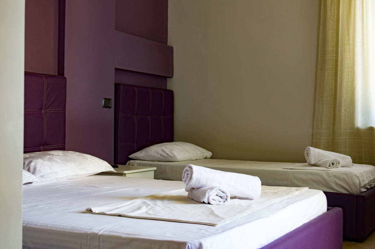 Hotel Riviera Дуррес Екстер'єр фото