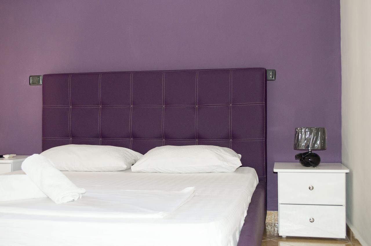 Hotel Riviera Дуррес Екстер'єр фото